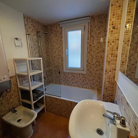 Apartment Sabica Con Parking Y Wifi