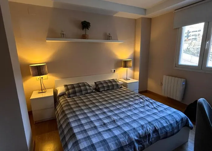 Sabica Con Parking Y Wifi *